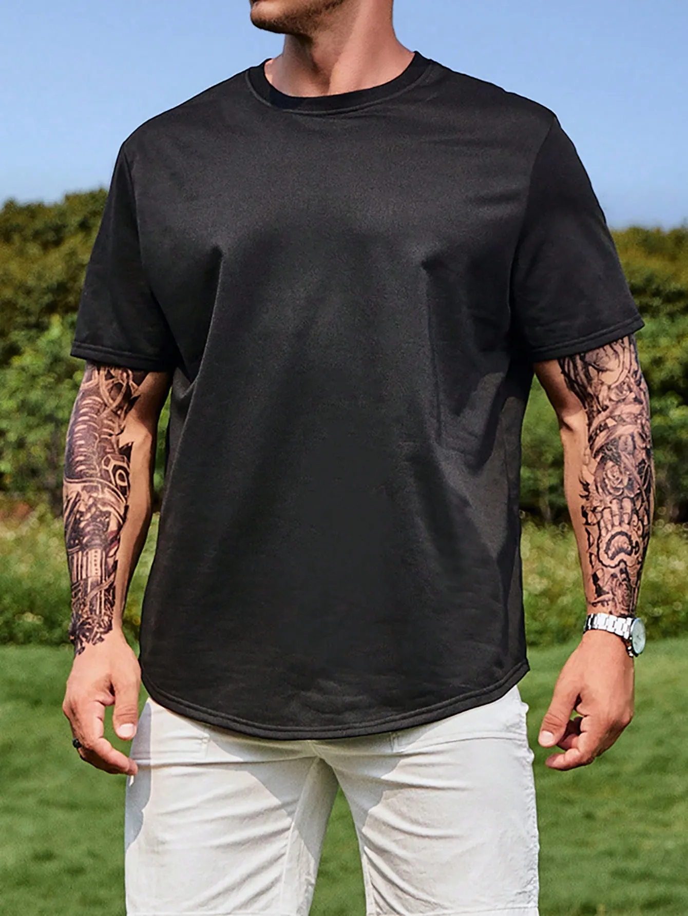 Men's Casual Solid Round Neck Tee, Short Sleeve, Regular Fit, Knitted Fabric