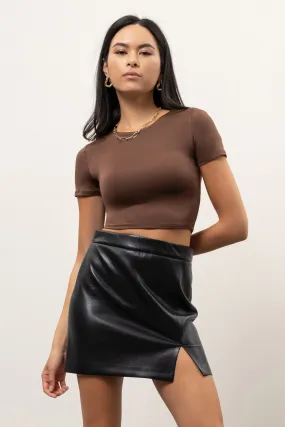 Short Sleeve Round Neck Crop Top