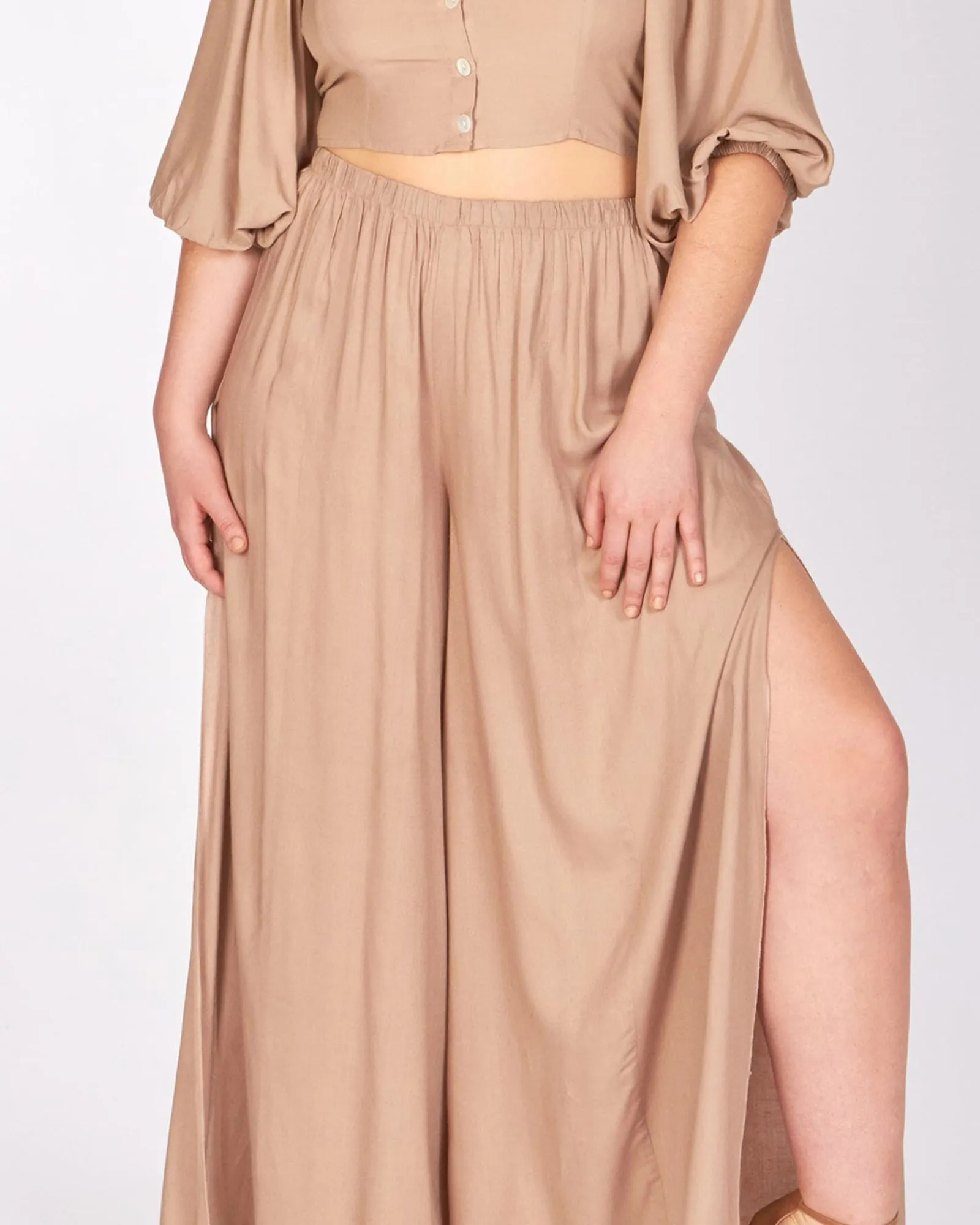 Side Slit Carolina Pants | Almond